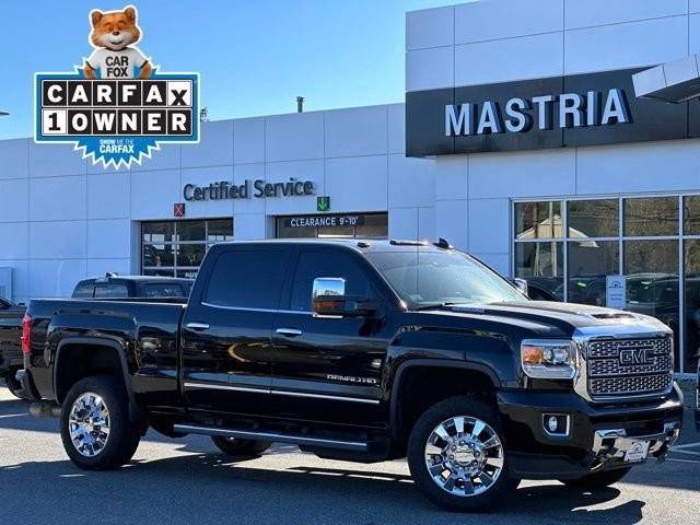 2019 GMC Sierra 2500HD Denali 4WD photo