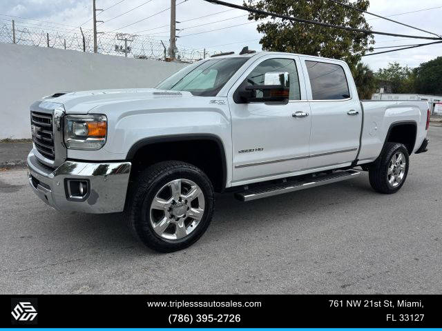 2019 GMC Sierra 2500HD SLT 4WD photo