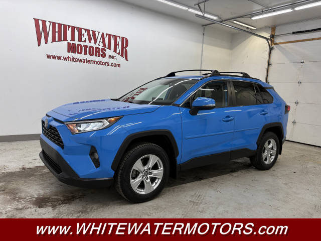 2019 Toyota RAV4 XLE FWD photo