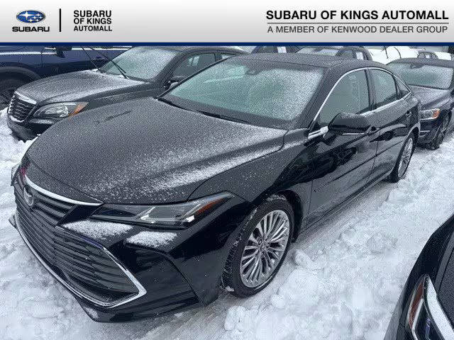 2019 Toyota Avalon Limited FWD photo