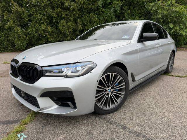 2019 BMW 5 Series 530i xDrive AWD photo