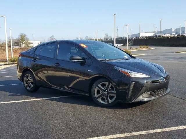 2019 Toyota Prius Limited FWD photo