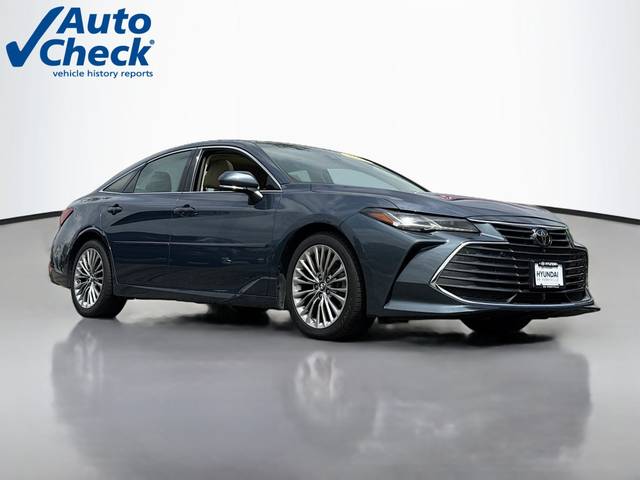 2019 Toyota Avalon Limited FWD photo