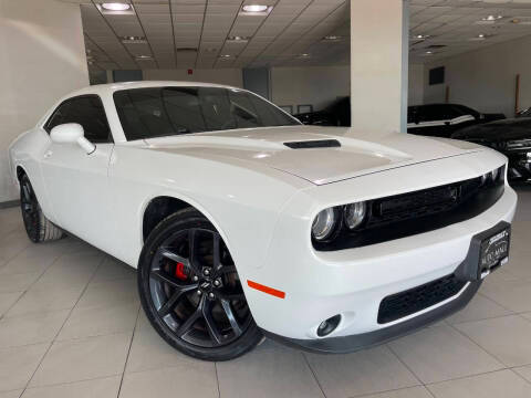2019 Dodge Challenger SXT RWD photo