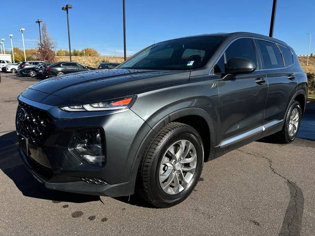 2019 Hyundai Santa Fe SE FWD photo