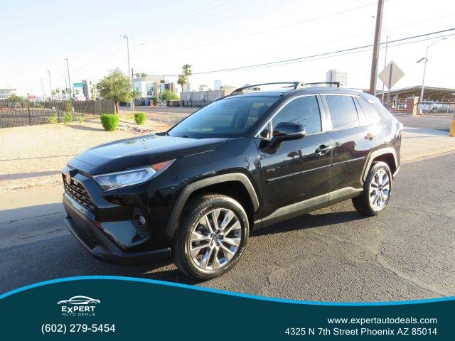 2019 Toyota RAV4 XLE Premium AWD photo