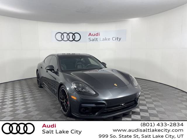 2019 Porsche Panamera Turbo AWD photo