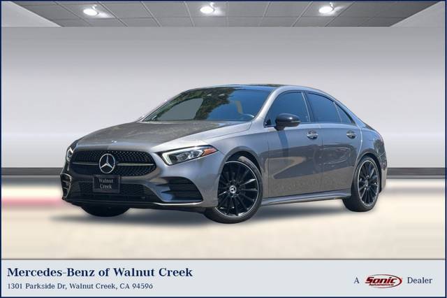 2019 Mercedes-Benz A-Class A 220 FWD photo