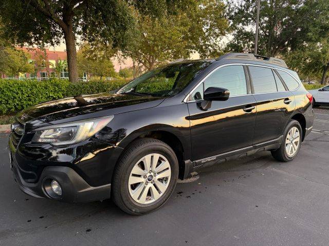 2019 Subaru Outback Premium AWD photo