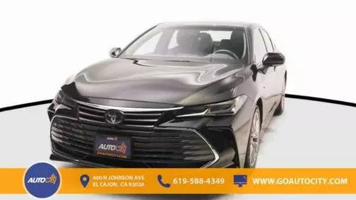 2019 Toyota Avalon Hybrid Limited FWD photo