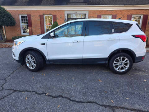 2019 Ford Escape SE FWD photo