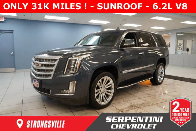 2019 Cadillac Escalade Luxury 4WD photo