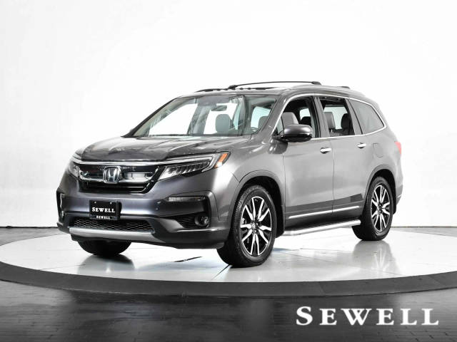 2019 Honda Pilot Touring 8-Passenger AWD photo
