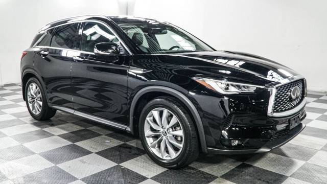 2019 Infiniti QX50 LUXE AWD photo