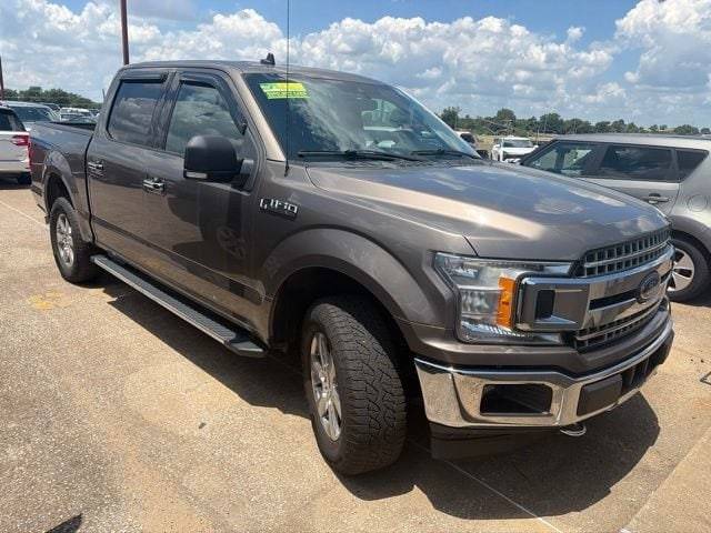 2019 Ford F-150 XLT 4WD photo