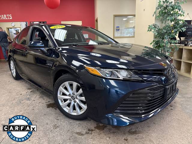2019 Toyota Camry LE FWD photo