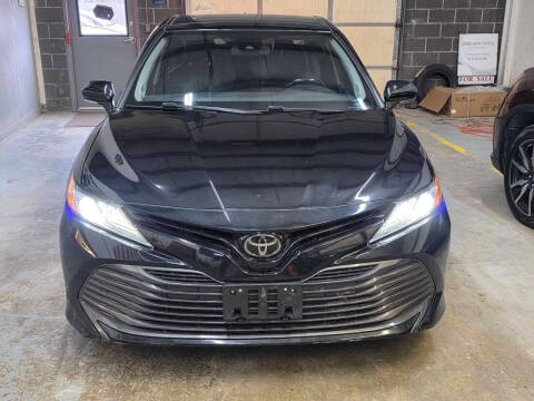 2019 Toyota Camry XLE FWD photo