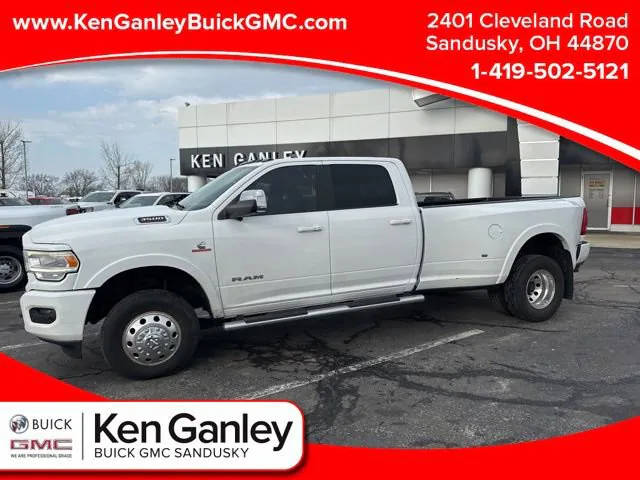2019 Ram 3500 Laramie 4WD photo