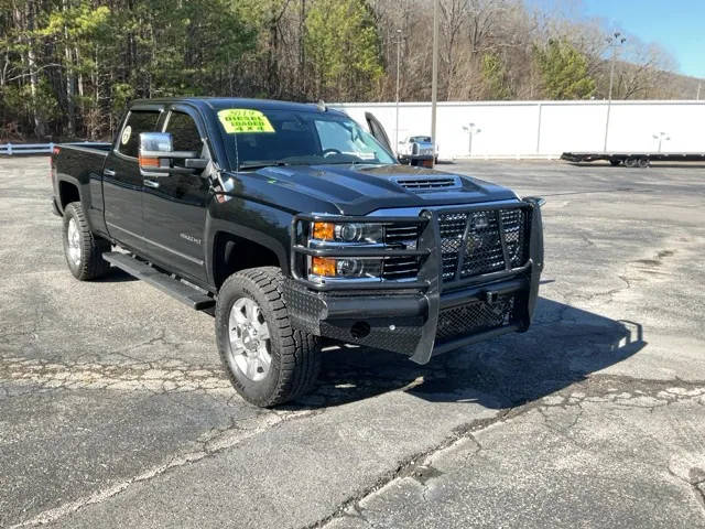 2019 Chevrolet Silverado 2500HD LTZ 4WD photo