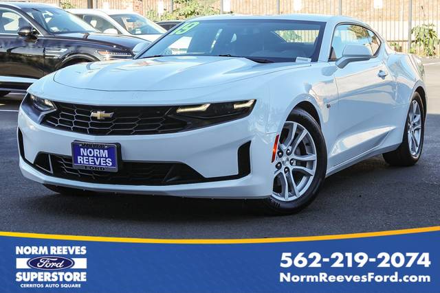 2019 Chevrolet Camaro 1LS RWD photo