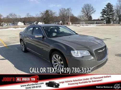 2019 Chrysler 300 Limited RWD photo