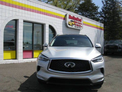 2019 Infiniti QX50 LUXE AWD photo
