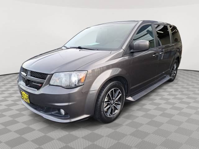 2018 Dodge Grand Caravan SE Plus FWD photo