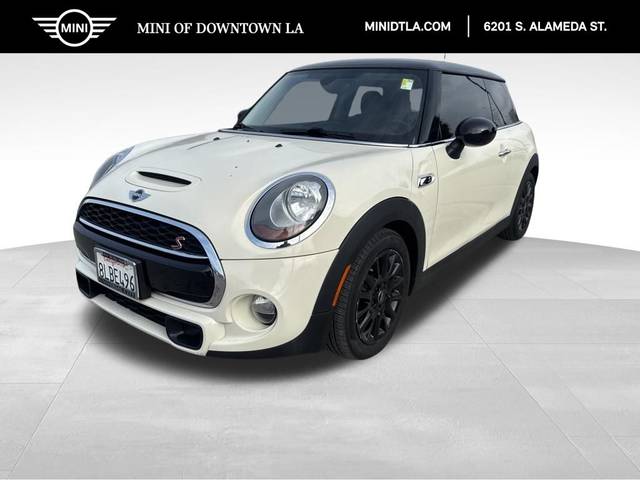 2016 MINI Hardtop 2 Door S FWD photo