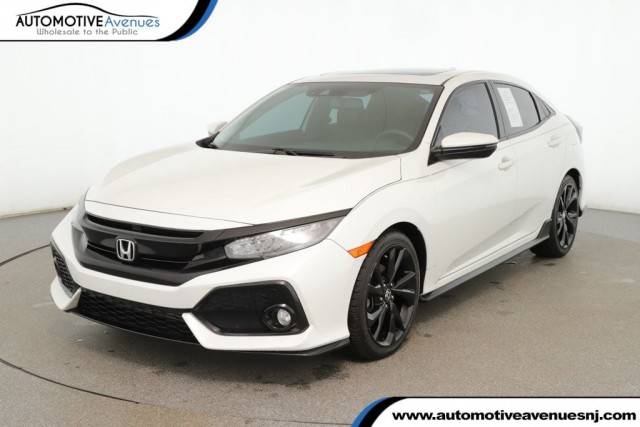 2019 Honda Civic Sport Touring FWD photo