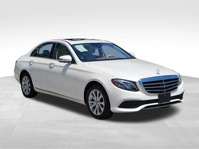 2019 Mercedes-Benz E-Class E 300 AWD photo