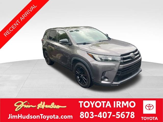 2019 Toyota Highlander SE AWD photo