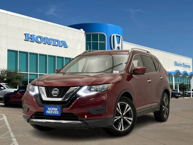 2019 Nissan Rogue SV FWD photo