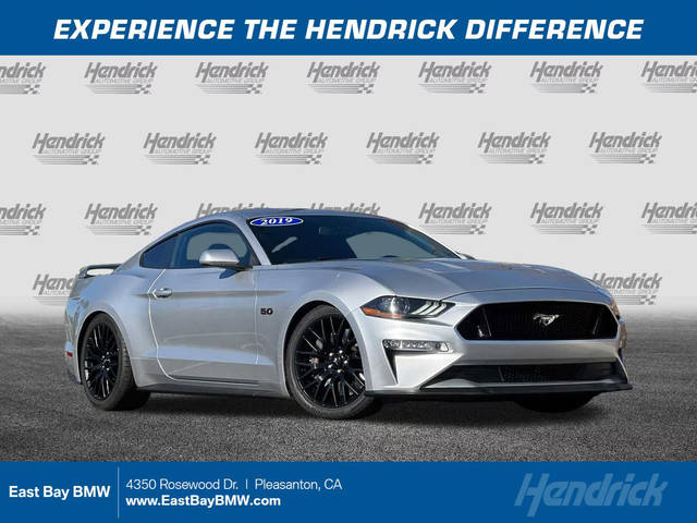 2019 Ford Mustang GT RWD photo