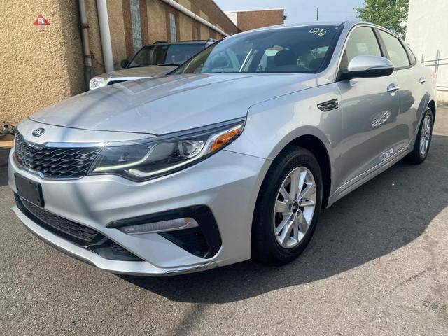 2019 Kia Optima LX FWD photo