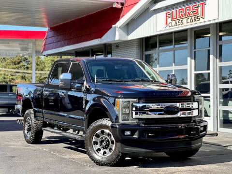 2019 Ford F-250 Super Duty LARIAT 4WD photo