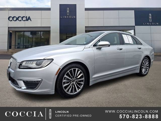 2019 Lincoln MKZ Hybrid Standard FWD photo