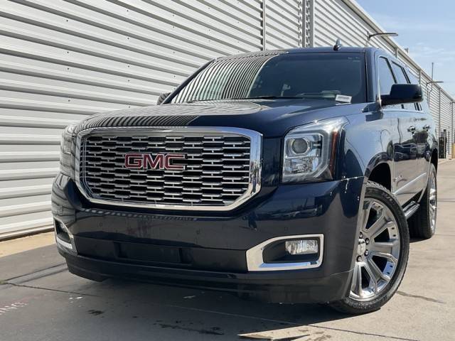 2019 GMC Yukon Denali 4WD photo