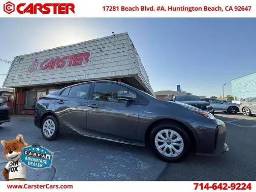 2019 Toyota Prius L Eco FWD photo