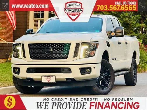 2019 Nissan Titan XD SV 4WD photo