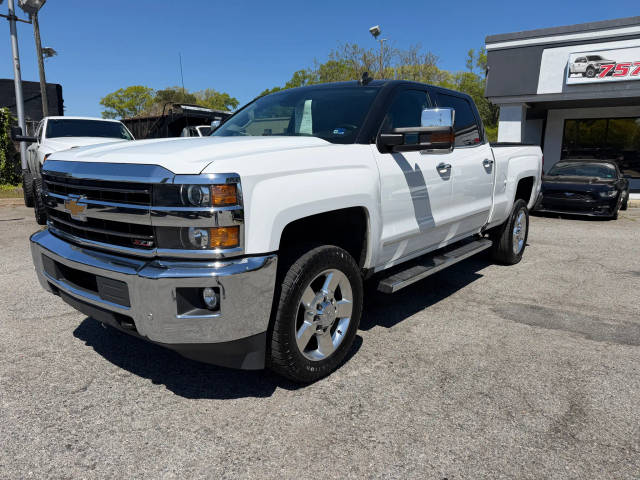 2019 Chevrolet Silverado 2500HD LTZ 4WD photo