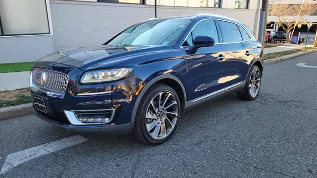 2019 Lincoln Nautilus Reserve AWD photo