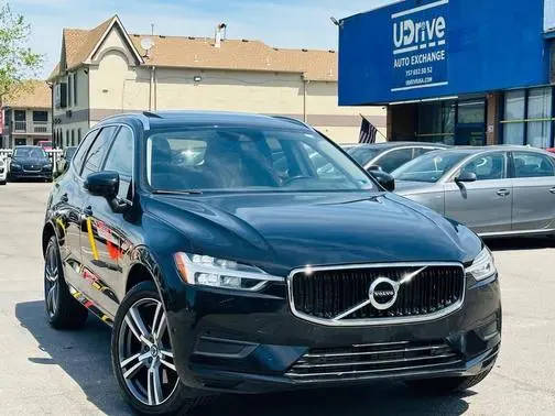 2019 Volvo XC60 Momentum AWD photo
