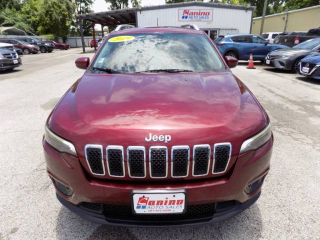 2019 Jeep Cherokee Latitude FWD photo
