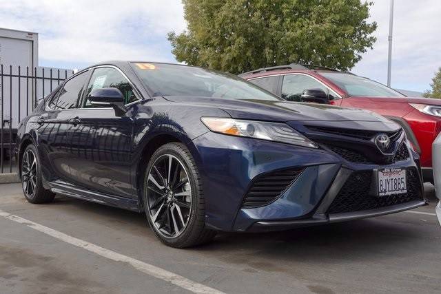 2019 Toyota Camry XSE FWD photo