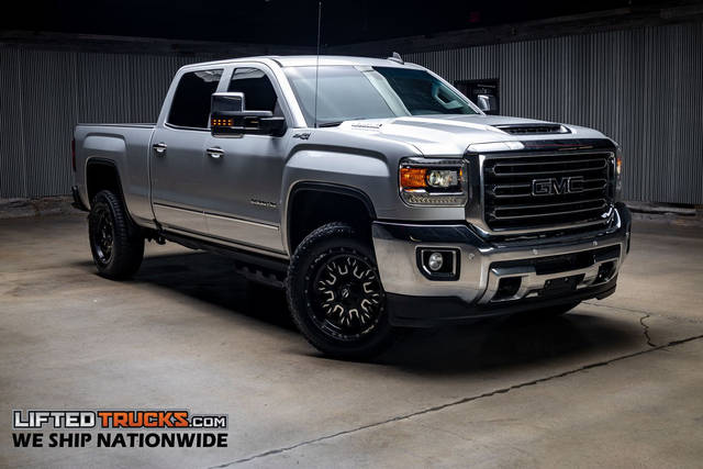 2019 GMC Sierra 2500HD SLT 4WD photo