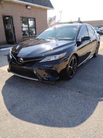 2019 Toyota Camry XSE FWD photo
