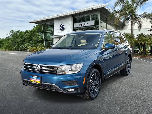 2019 Volkswagen Tiguan SEL FWD photo