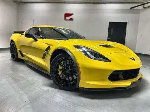 2019 Chevrolet Corvette Grand Sport 2LT RWD photo