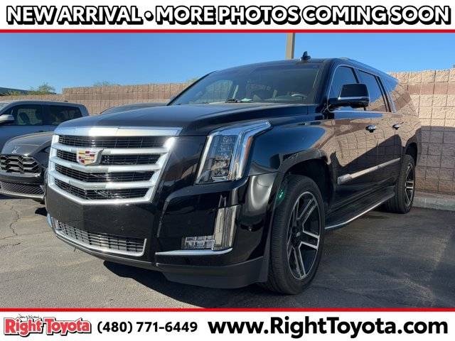 2019 Cadillac Escalade ESV Luxury 4WD photo