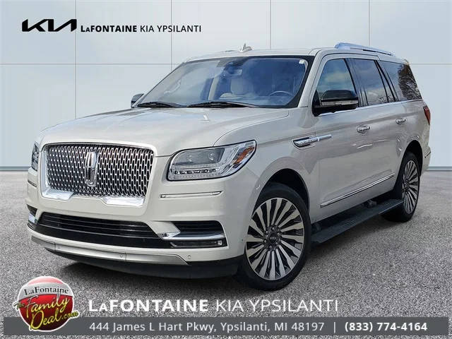 2019 Lincoln Navigator Reserve 4WD photo